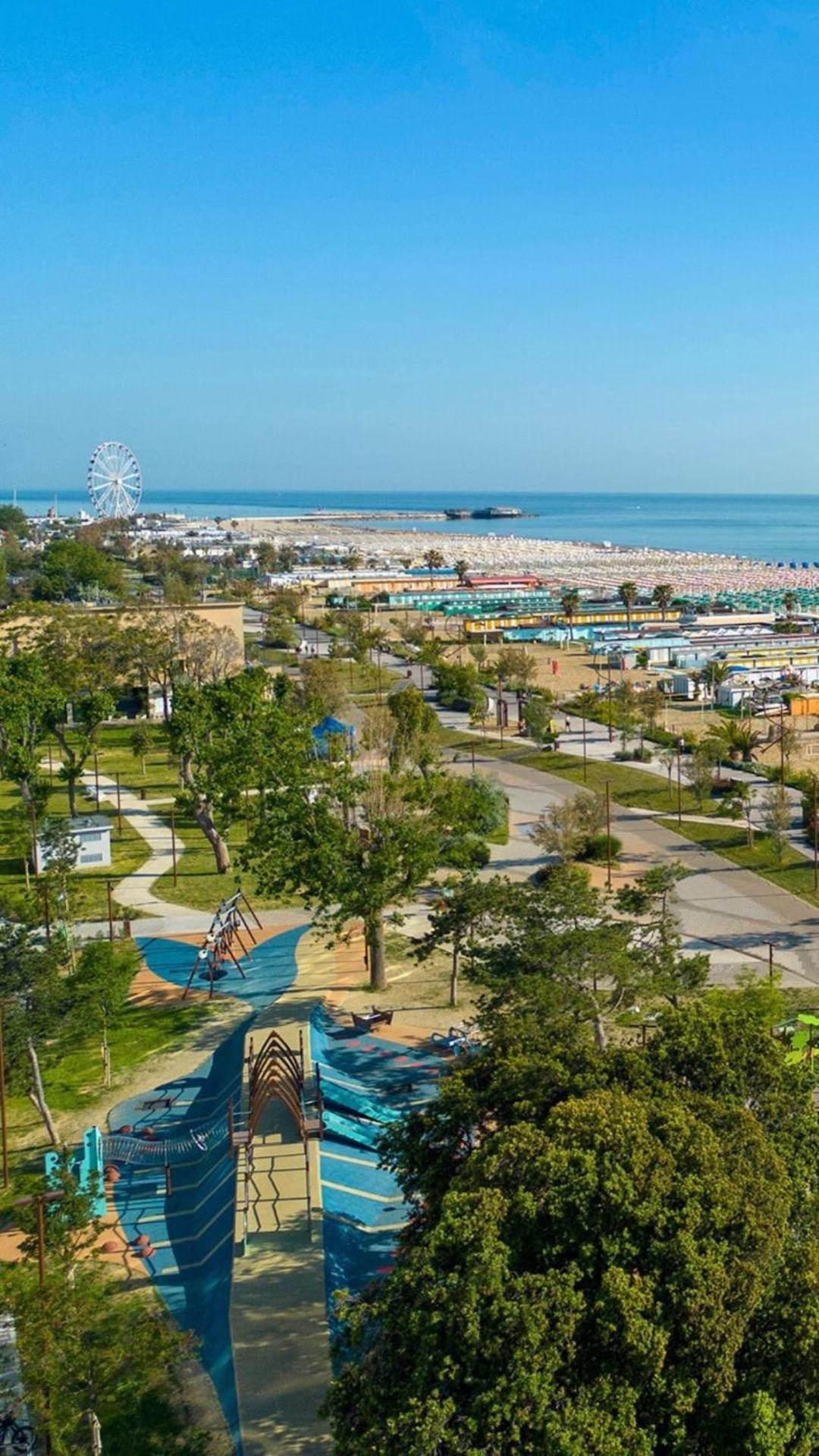 Appartamento Con Posto Auto Privato A Marina Centro Mare Rimini Eksteriør bilde